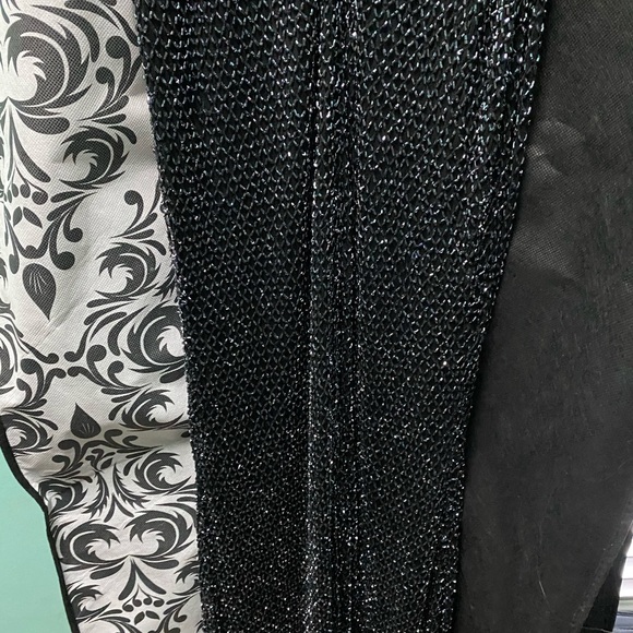 Mac Duggal formal/prom gown 1070L - Picture 6 of 8